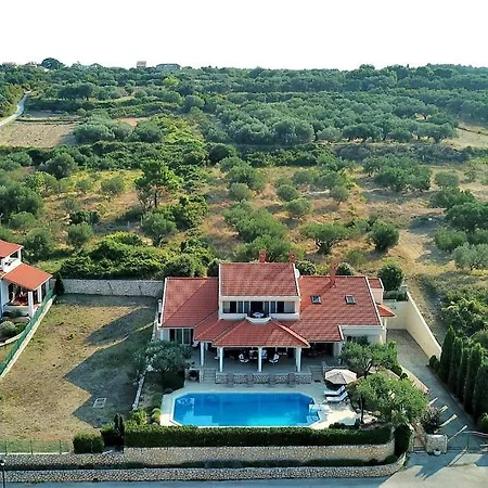 Seaview Villa Clara For 12 Guests